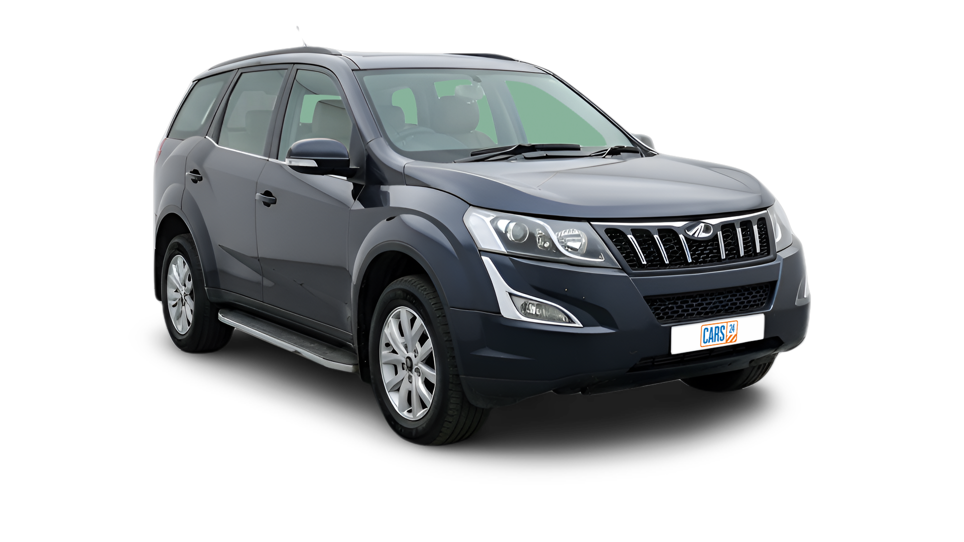 Mahindra XUV500-img